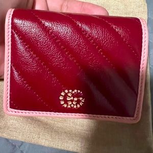 Gucci GG Marmont card case wallet- Receipt included/picture of serial number